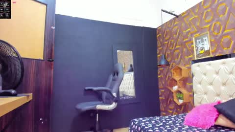 Madisson online show from 03-08-25, 07:53