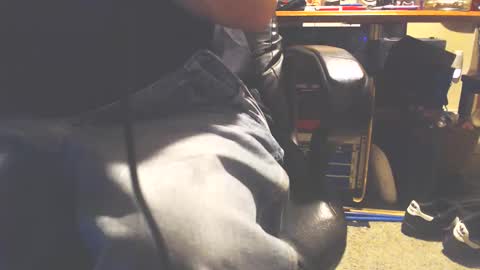 Snapshot of dfwgonewrong chatting on 02-18-26, 11:28 dfwgonewrong online show from 02-18-26, 11:28