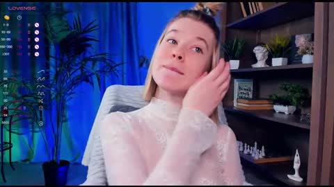 Arina online show from 01-31-25, 09:37