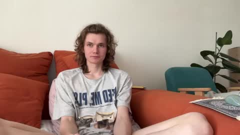 Di Alex online show from 05-17-26, 08:12