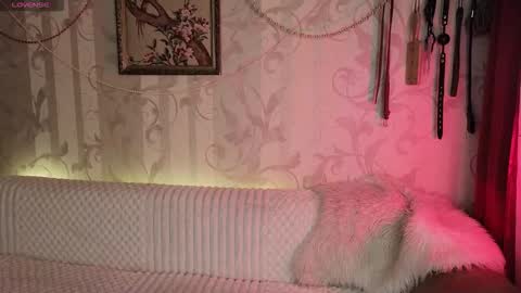 Snapshot of dia__diana chatting on 02-12-26, 02:12 Diana Di Honey online show from 02-12-26, 02:12