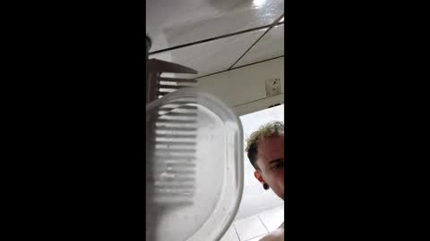 Snapshot of diabinhas_net chatting on 04-05-26, 10:51 diabinhas_net online show from 04-05-26, 10:51