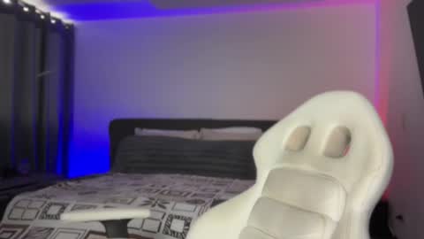 Diego online show from 10-23-25, 08:40