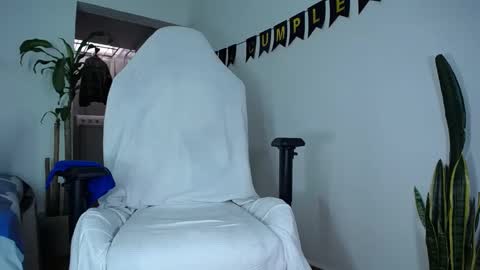 MaSSimo online show from 12-23-24, 06:27