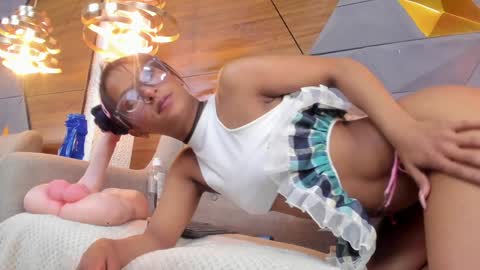 Camila and Megan online show from 01-17-25, 08:11