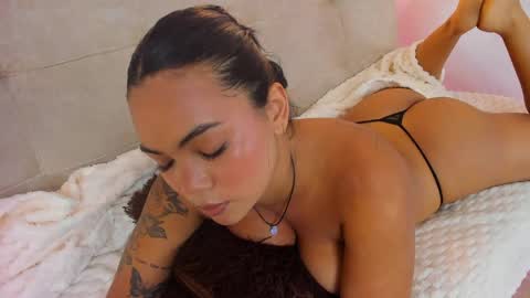 diamond_canela online show from 05-01-26, 12:26