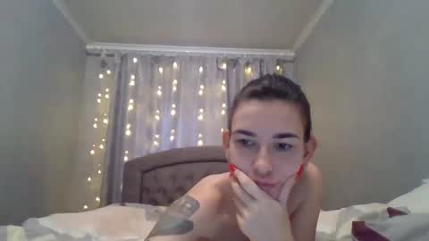 Snapshot of diamond_dana chatting on 12-22-24, 07:33 Diamond Dana online show from 12-22-24, 07:33