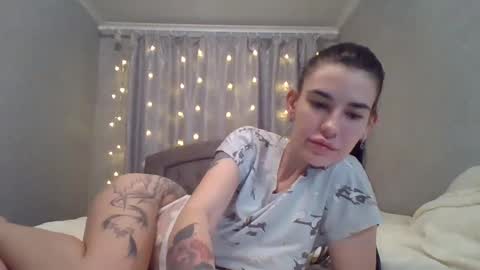 Snapshot of diamond_dana chatting on 12-23-24, 12:14 Diamond Dana online show from 12-23-24, 12:14