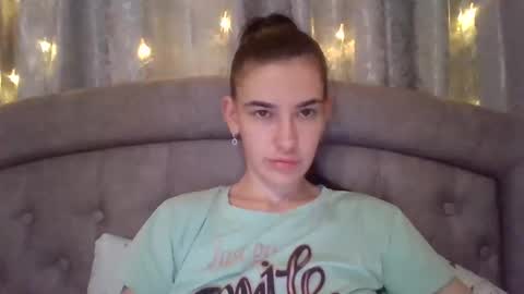 Snapshot of diamond_dana chatting on 01-11-25, 03:55 Diamond Dana online show from 01-11-25, 03:55