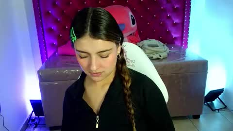 diamond_juliana_ online show from 04-30-26, 03:13