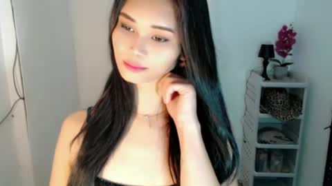 diamond_temptress online show from 06-12-26, 10:36