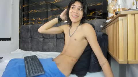 Snapshot of diamond_twink chatting on 02-28-26, 02:07 diamond_twink online show from 02-28-26, 02:07