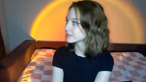 Snapshot of diamondcorza chatting on 10-02-25, 01:29 Mila online show from 10-02-25, 01:29