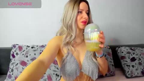 diamondkay_ online show from 03-02-25, 06:37