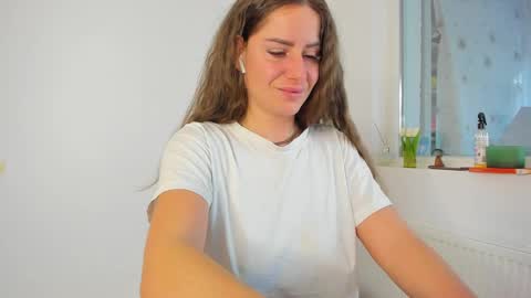 diamondkay_ online show from 04-06-26, 06:03