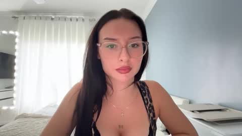 DiamondMistress online show from 11-05-25, 06:08
