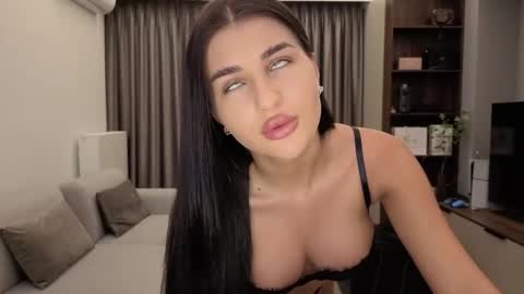 Iris online show from 03-03-26, 08:15