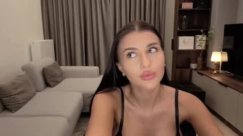 Iris online show from 03-26-26, 08:47