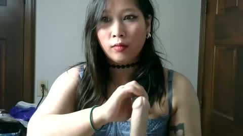 Diamonds online show from 12-23-24, 11:36