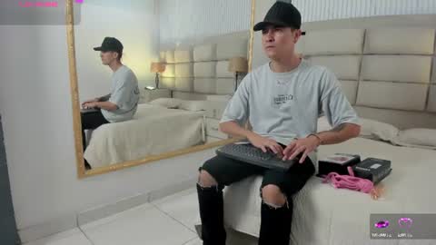 diamondss_1 online show from 06-25-26, 08:35