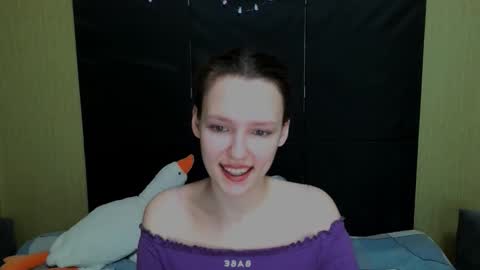 diana_back3 online show from 02-04-26, 12:11