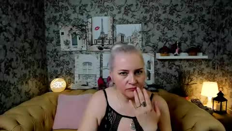 Di online show from 05-04-26, 11:17