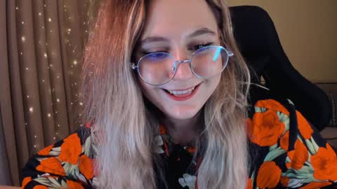 Diana online show from 01-07-25, 01:03