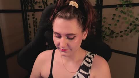 Snapshot of diana_floweri chatting on 04-04-26, 01:08 Diana online show from 04-04-26, 01:08