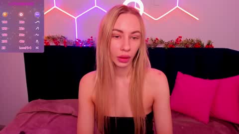 Snapshot of diana_garrett chatting on 12-23-24, 02:02 Diana online show from 12-23-24, 02:02