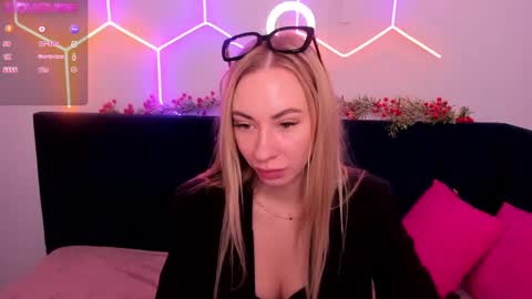 Snapshot of diana_garrett chatting on 01-13-25, 04:50 Diana online show from 01-13-25, 04:50