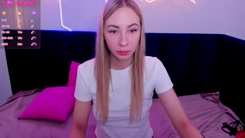 Snapshot of diana_garrett chatting on 01-19-25, 11:56 Diana online show from 01-19-25, 11:56