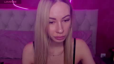 Snapshot of diana_garrett chatting on 02-11-25, 08:48 Diana online show from 02-11-25, 08:48