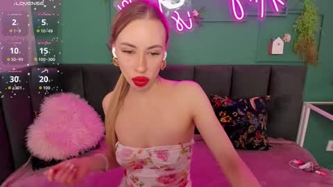 Diana  online show from 03-27-26, 02:17