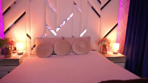 diana_nova online show from 04-19-26, 06:24