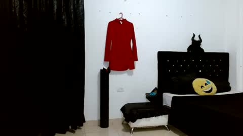 Snapshot of diana_o1 chatting on 07-08-26, 03:00 diana_o1 online show from 07-08-26, 03:00