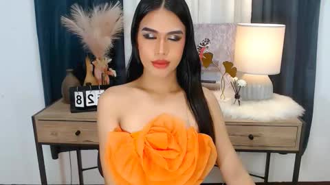 diana_victoria online show from 10-27-25, 05:50