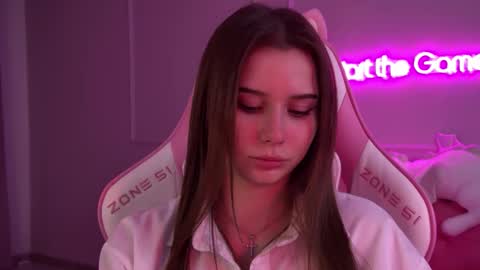 Diana online show from 02-22-25, 12:49