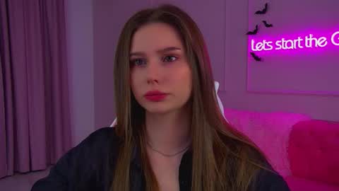 Diana online show from 10-24-25, 06:26