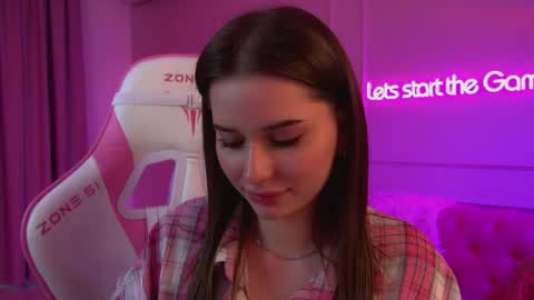 Diana online show from 05-19-26, 02:07