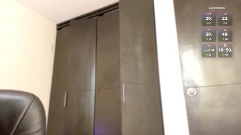 Snapshot of dianadirty1 chatting on 10-01-25, 02:56 dianadirty1 online show from 10-01-25, 02:56