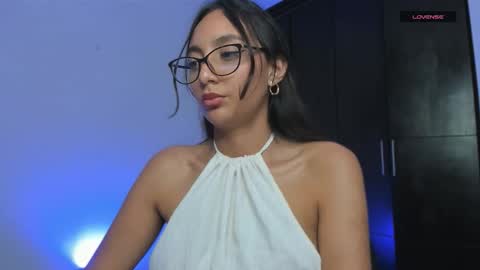 Snapshot of dianadirty1 chatting on 11-09-25, 11:03 dianadirty1 online show from 11-09-25, 11:03