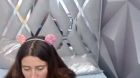 Diana online show from 02-10-25, 05:19