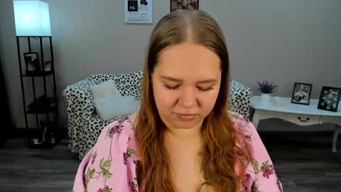 Snapshot of dianakristol chatting on 05-30-26, 06:38 Diana online show from 05-30-26, 06:38