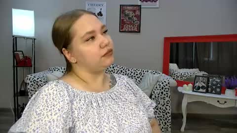 Snapshot of dianakristol chatting on 06-09-26, 06:14 Diana online show from 06-09-26, 06:14