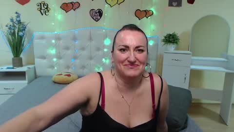 Diana online show from 03-12-25, 10:05