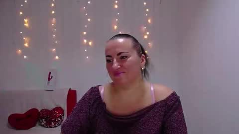 Snapshot of dianamgg chatting on 11-11-25, 06:46 Diana online show from 11-11-25, 06:46