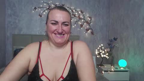 Diana online show from 03-18-26, 06:38