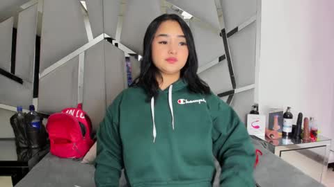 dianarous online show from 10-09-25, 03:04