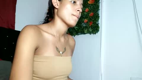 Snapshot of dianasexi_69 chatting on 11-06-25, 03:13 dianasexi_69 online show from 11-06-25, 03:13