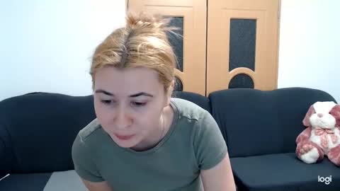 dianasmiey7 online show from 02-13-25, 09:06